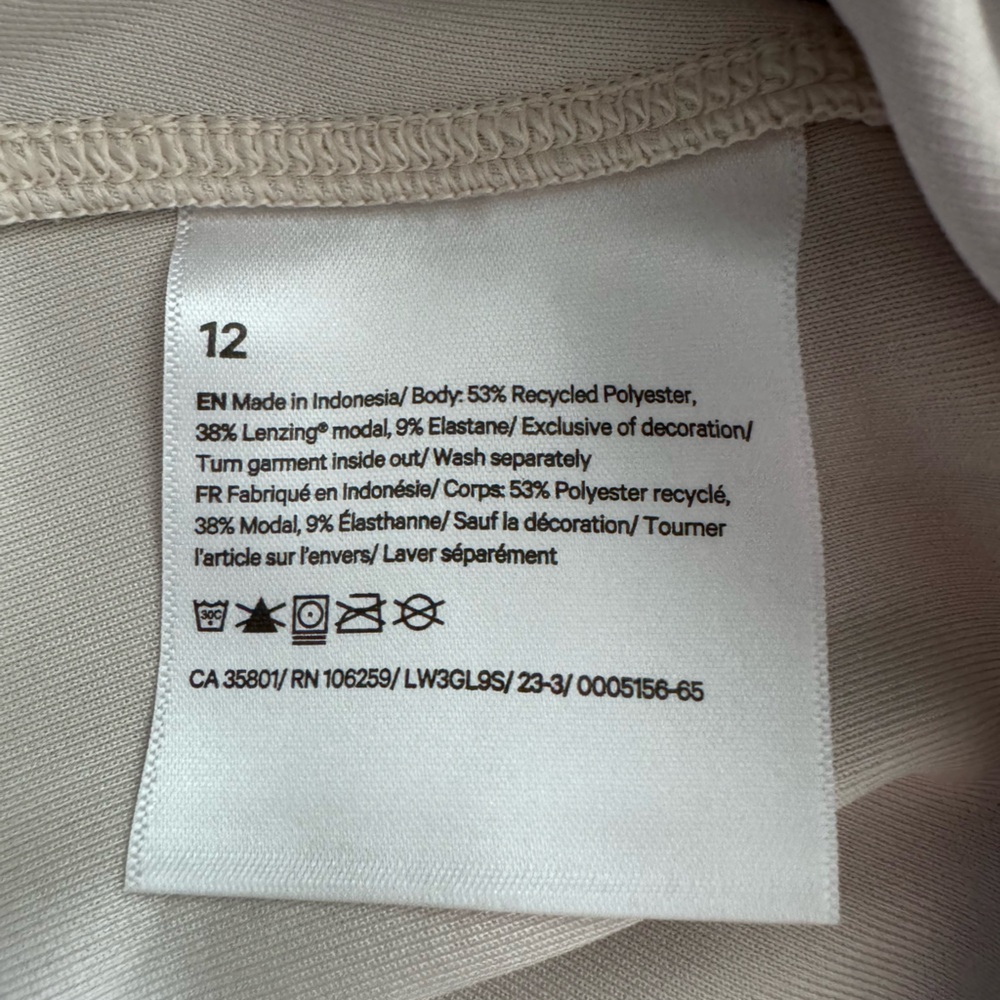 NWOT Lululemon Perfectly Oversized Cropped Crew *Softstreme - Picture 9 of 9